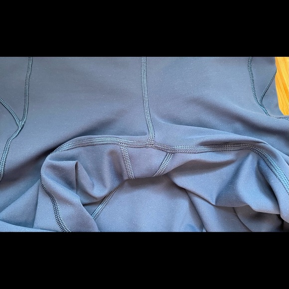 Lululemon In movement mineral blue - Picture 4 of 4